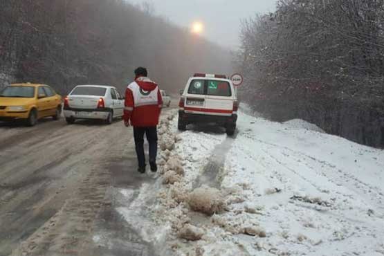 امدادرسانی به ۸۳۶ گرفتار در برف و کولاک ۲۴ ساعت اخیر