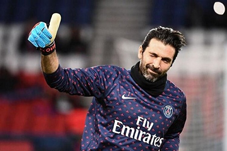 بوفون تا 43 سالگی در یووه