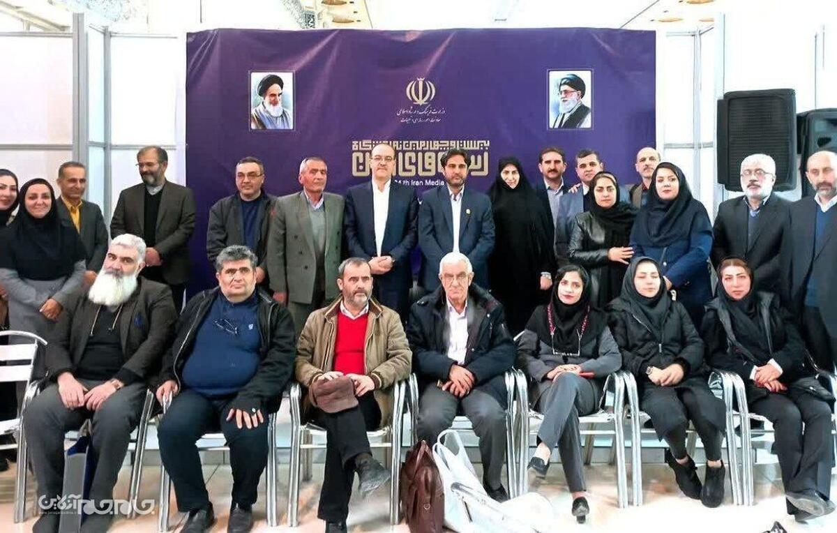 پیشکسوت رسانه ای گلستان در نمایشگاه رسانه های ایران تجلیل شد