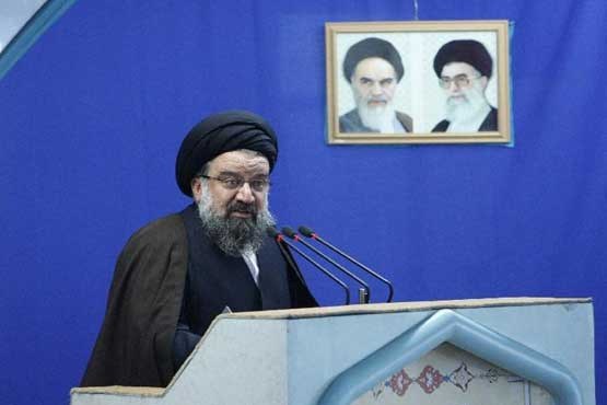 انقلاب اسلامی خاری در چشم و استخوانی در گلوی استکبار است