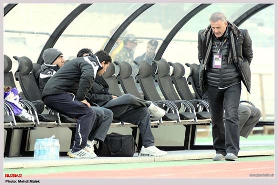 فوتبال اصفهان در دست کروات ها