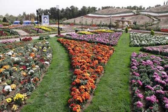 جشن استقبال از بهار در منطقه شمیرانات