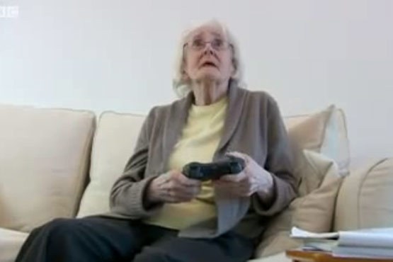 خانم 86 ساله‌‎ای که عاشق بازی GTA است