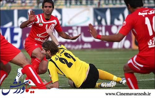 تغییر در زمان برگزار دو دیدار هفته سی ام تغییر در زمان برگزار دو دیدار هفته سی ام