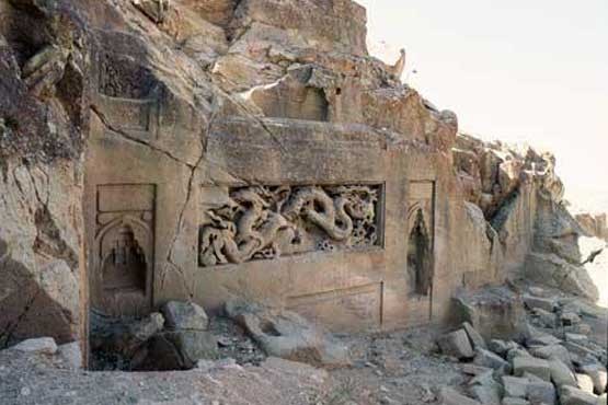 اژدهایی در دل باشکوه‌ترین معبد سنگی ایران