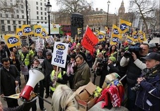 اعتصاب یک هفته ای کارمندان دولتی انگلیس