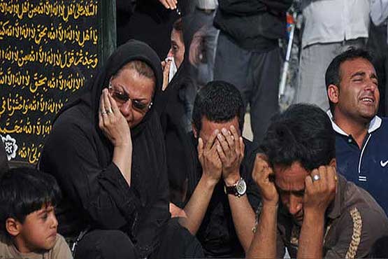 آیین یادبود جان باختگان زلزله دشتی بوشهر برگزار شد