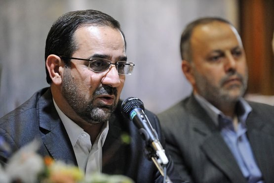 اجازه نمیدهم دیگران در مجموعهام نفوذ کنند اجازه نمیدهم دیگران در مجموعهام نفوذ کنند