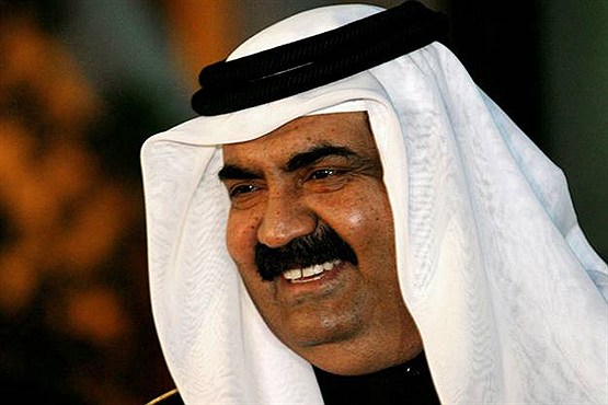 امیر قطر رسماً از قدرت کناره‌گیری کرد