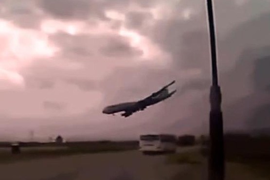 سقوط بوئینگ 747 باری در بگرام