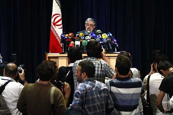 هنوز هیچ نظرسنجی از طرف ائتلاف سه گانه سفارش داده نشد