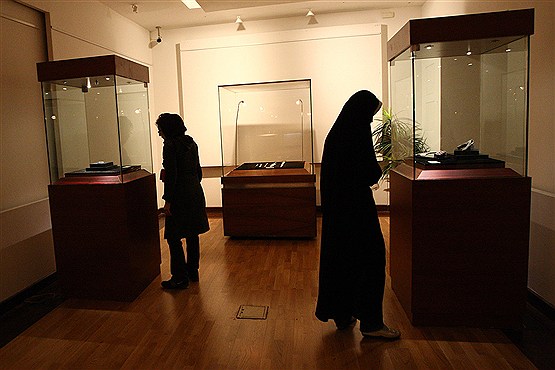 نمایشگاه جلوه های ماندگار آثار استرادی  دهه اخیر