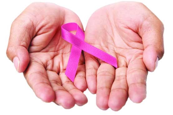 سرطان پستان و علائم آن: توده‌های قرمز و ترشحات خون‌آلود
