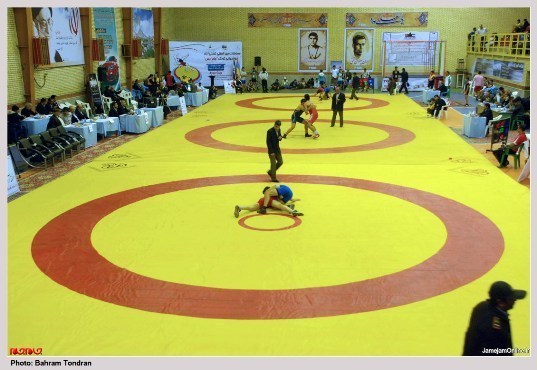 وزیر ورزش رای معاون خود را وتو کرد وزیر ورزش رای معاون خود را وتو کرد