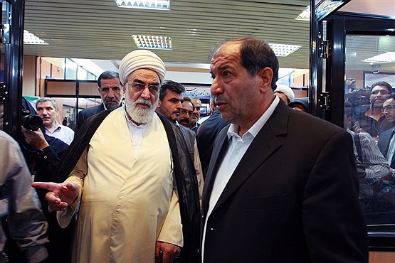 بازدید محمدی گلپایگانی از ستاد انتخابات کشور