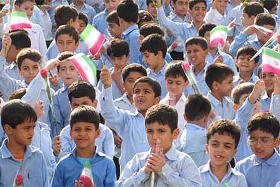 تراکم کلاس های درس در تهران 30 نفر است