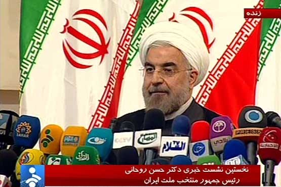 روحانی برای تیم ملی فوتبال آرزوی موفقیت کرد روحانی برای تیم ملی فوتبال آرزوی موفقیت کرد