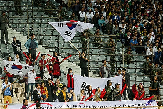 200 کره ای از تیم ملی فوتبال ایران حمایت می کنند