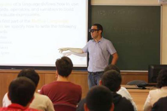 عینک هوشمند برای تدریس بهتر در کلاس ها