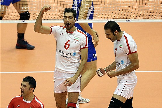 پیروزی بزرگ والیبال ایران مقابل صربستان/خودزنی کواچ!