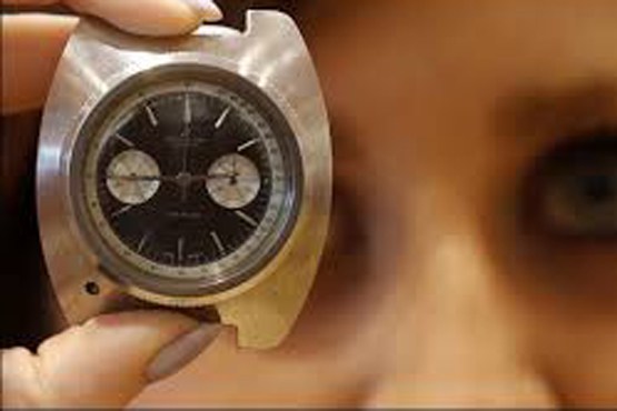 ساعت جیمز باند 122 هزار یورو فروخته شد