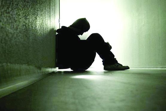 نشانه های افسردگی جوانان را بشناسید