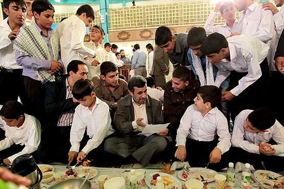 ضیافت افطاری رئیس‌جمهور برای ایتام و کودکان بی سرپرست