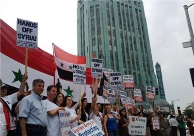 تظاهرات مردم آمریکا در اعتراض به مداخله نظامی کاخ سفید در سوریه