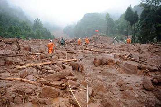 شمار تلفات زلزله چین به 80 نفر رسید