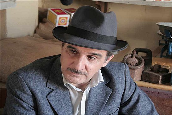 گنج در‌ آستین و ‌کیسه تهی