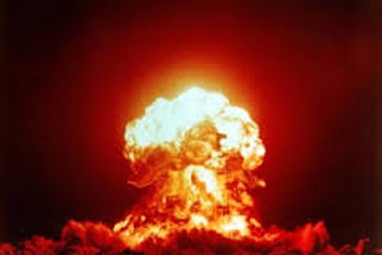 آزمایش نخستین بمب اتمی دنیا