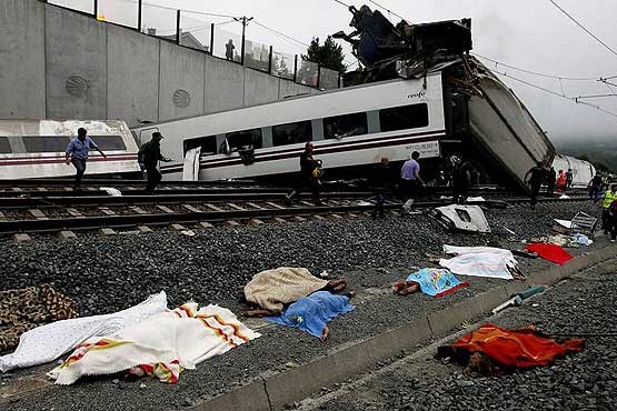 تلفات حادثه قطار در اسپانیا به ۷۷ تن رسید
