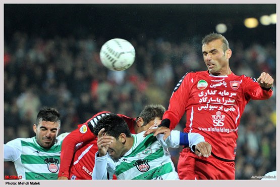 توقف پرسپولیس در اصفهان توقف پرسپولیس در اصفهان