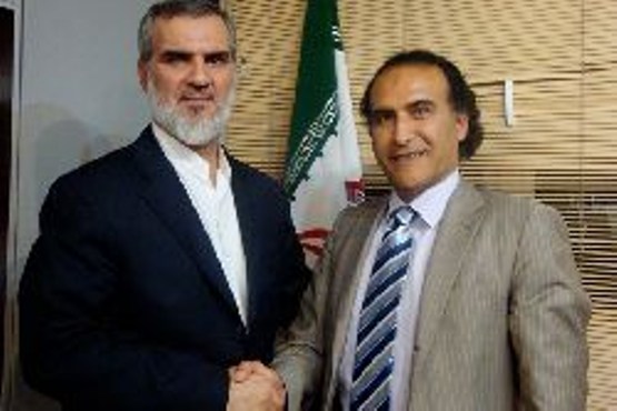نشست رویانیان با نماینده مشترک پرسپولیس و آ.ث.میلان نشست رویانیان با نماینده مشترک پرسپولیس و آ.ث.میلان