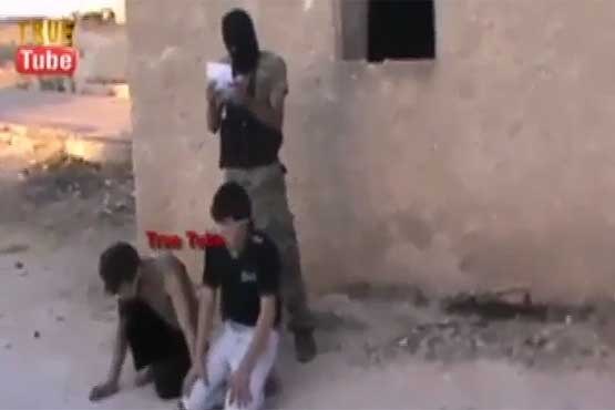 تیرباران دو  نوجوان سوری توسط تروریست‌ها