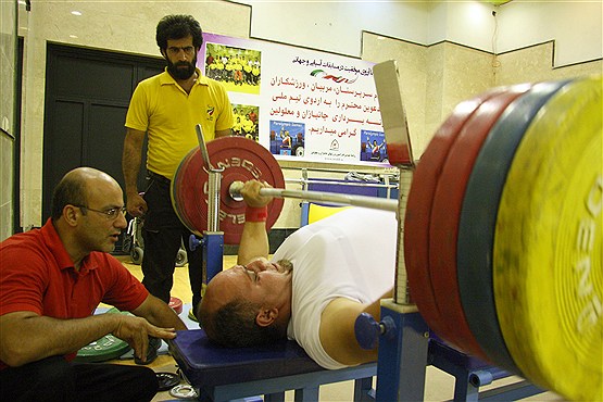 اردوی وزنه برداری جانبازان و معلولین