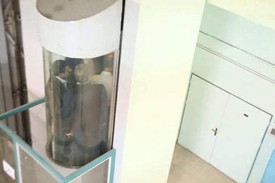 سر ناسازگاری آسانسور با احمدی نژاد