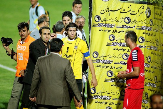 پرسپولیس بازی اخلاق را با حسینی برد