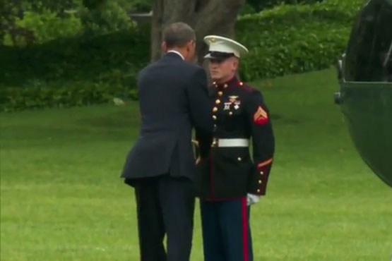 برخورد ارزشمند اوباما با یک سرباز
