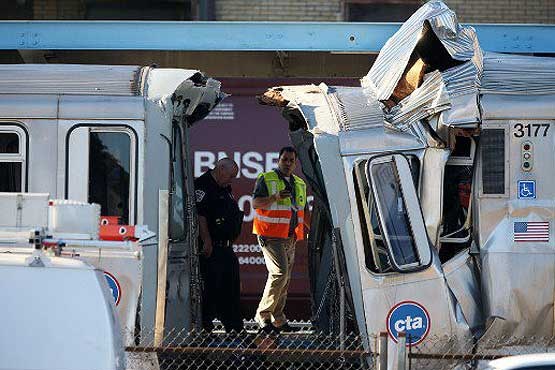 قطار بدون راننده در شیکاگو حادثه آفرید