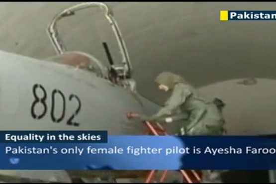 اولین بانوی خلبان جنگنده پاکستانی