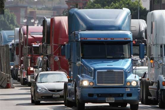هزاران راننده کامیون خیابان‌های واشنگتن را مسدود کردند
