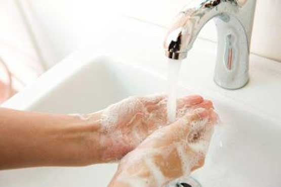 از صابون آنتی باکتریال استفاده نکنید