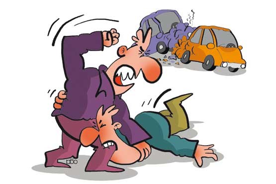 صحنه تصادف است یا میدان جنگ؟ صحنه تصادف است یا میدان جنگ؟