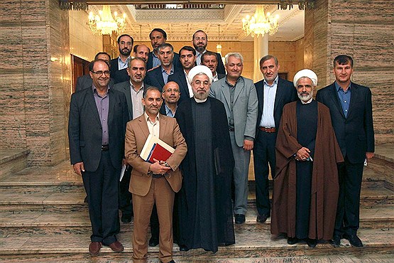 دیدار مجمع نمایندگان استان فارس با رئیس جمهور