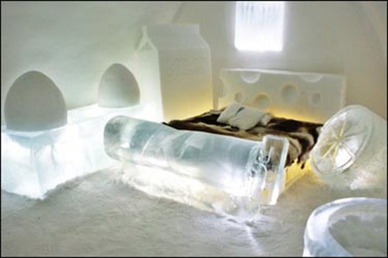 هتل یخی که مجبور به نصب دستگاه تشخیص دود شد! هتل یخی که مجبور به نصب دستگاه تشخیص دود شد!