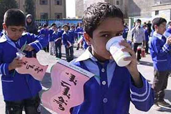 9 میلیون دانش آموز تحت پوشش طرح توزیع شیر رایگان مدارس