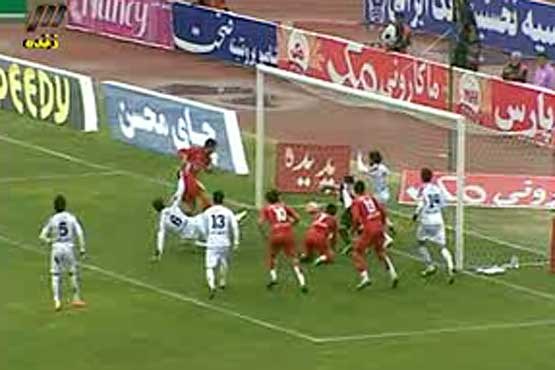 صحنه تک گل تراکتورسازی مقابل پرسپولیس