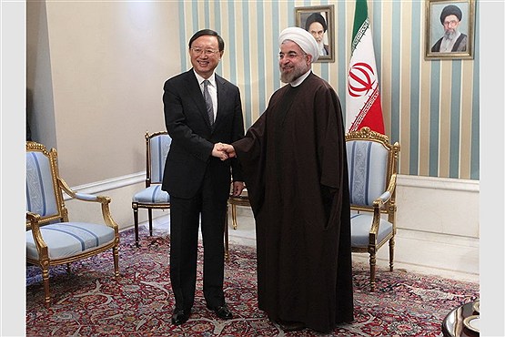 دیدار عضو شورای دولتی چین با دکتر روحانی
