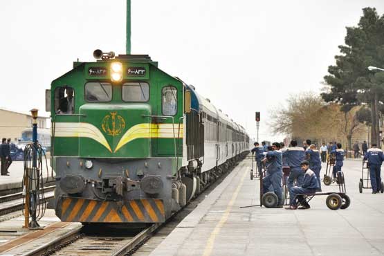 اختصاص ۲ رام قطار فوق‌العاده در مسیر تهران-قم از فردا